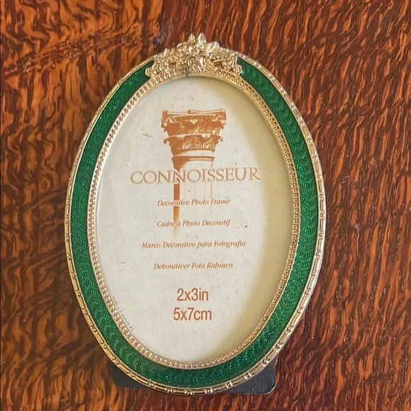 Vintage 1996 connoisseur decorative photo frame 2x3 inch green guilloche enamel - Picture 1 of 4